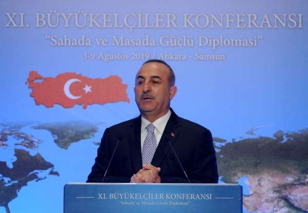 Bakan Çavuşoğlu,'Terörle mücadelede iki yüzlülük bitmeli' dedi. 