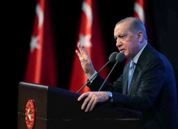 Cumhurbaşkanı Erdoğan: 'Önümüzdeki 3 yılda 3 milyondan fazla gencimizi istihdama kazandıracak, 445 milyar lira