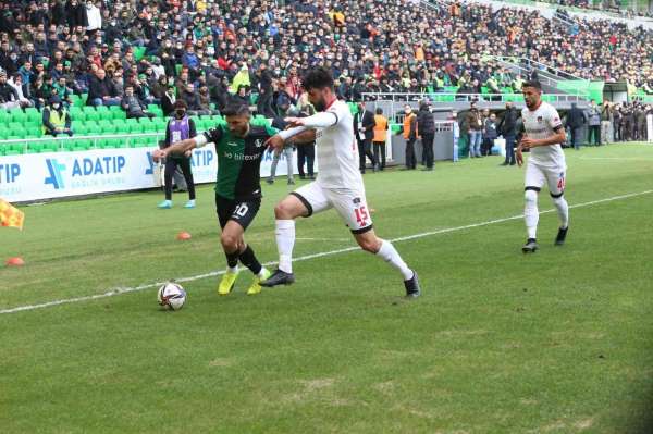 TFF 2. Lig: Sakaryaspor: 1 - Vanspor FK: 1