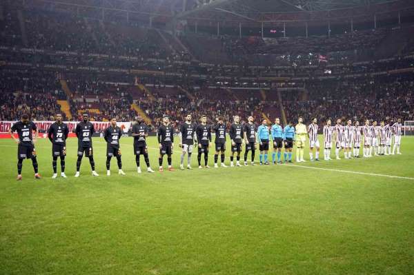 Ziraat Türkiye Kupası: Galatasaray: 0 - Bandırmaspor: 0