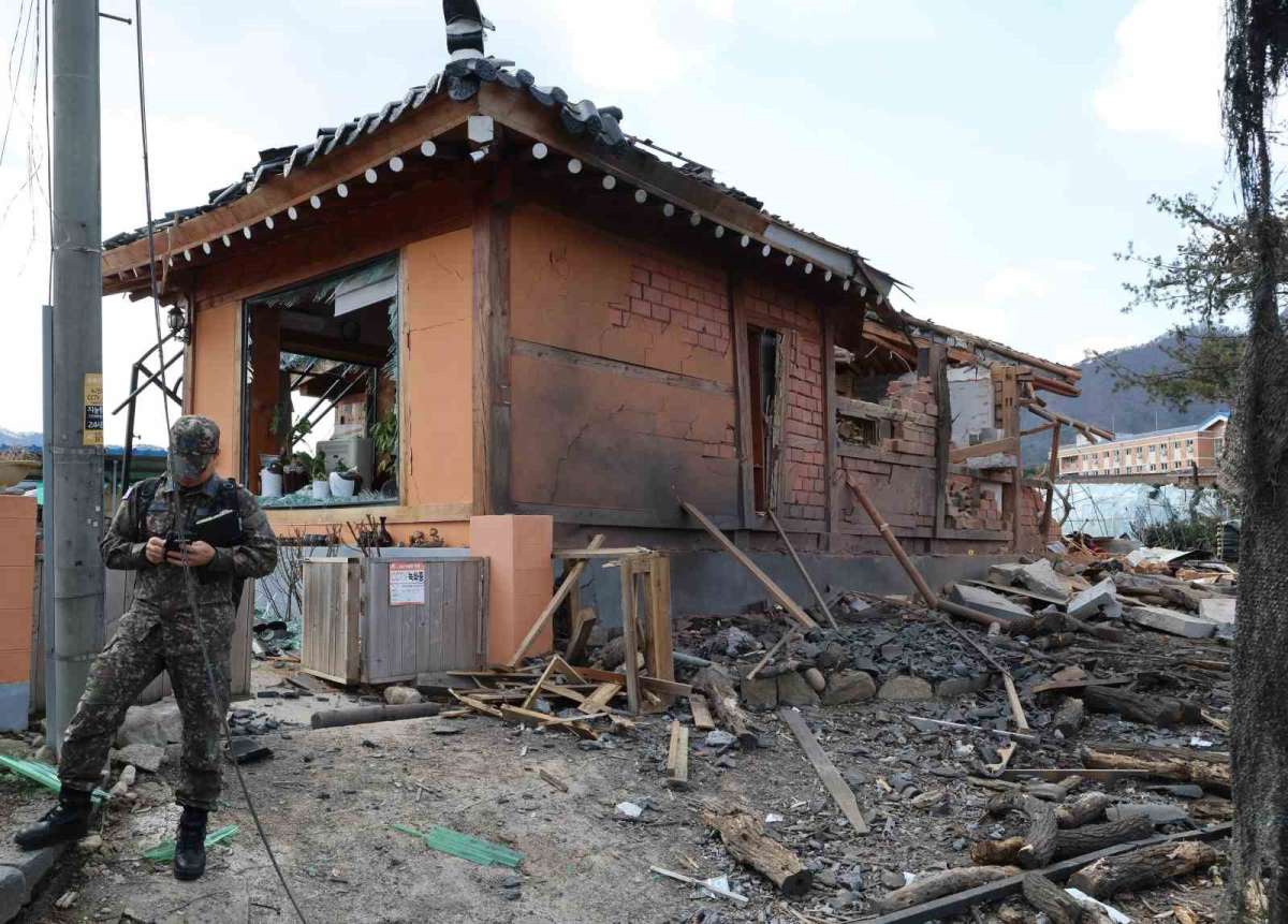 Güney Kore'de yerleşim yerinin bombalandığı kazada pilot hatası gündemde