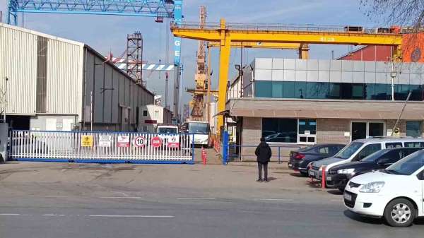 Tuzla Tersanede patlama: 1 yaralı