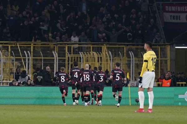 UEFA Avrupa Ligi: Fenerbahçe: 1 - Rangers: 2