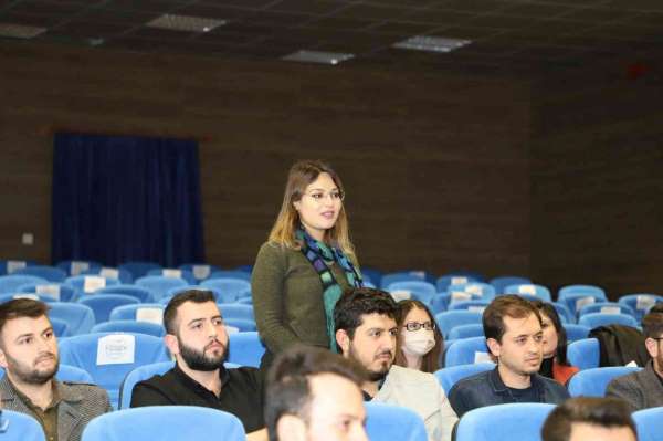 Rektör Aktekin, üniversitede görevlerine yeni başlayan öğretim elemanlarıyla bir araya geldi - Nevşehir haber
