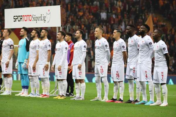 Sivasspor'da Kasımpaşa maçı öncesi 2 eksik bulunuyor - Sivas haber