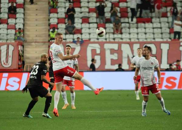 Trendyol Süper Lig: Antalyaspor: 1 - Pendikspor: 2