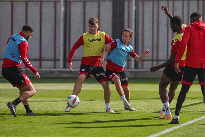Samsunspor, Sivasspor mesaisinde