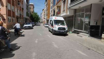 Edremit'te bıçaklı kavga: 2 yaralı