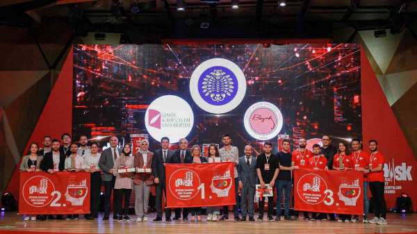 Atatürk Üniversitesi, DASK depreme dayanıklı bina tasarımı yarışması 2022'den birincilikle döndü - Erzurum haber