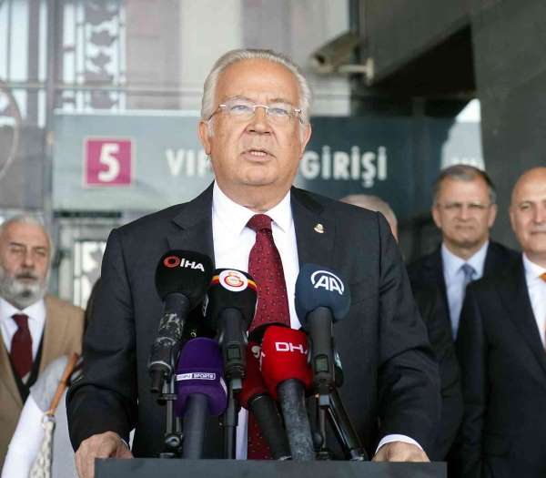 Eşref Hamamcıoğlu: 'Domenec Torrent ile devam etmeyeceğiz' - İstanbul haber