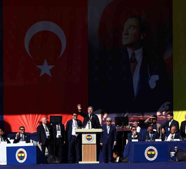 Hakan Safi: 'Gençliğim, enerjim, servetim, her şeyim Fenerbahçe'me feda olsun'
