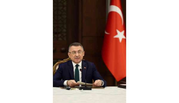 Cumhurbaşkanı Yardımcısı Oktay: 'Son FETÖ'cüye kadar bu hain teröristlerin kökünü kazıyacağız'