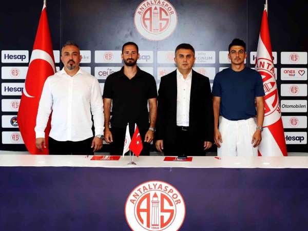 Antalyaspor'da Soner Dikmen ve Erdoğan Yeşilyurt, 2 yıllık sözleşme imzaladı
