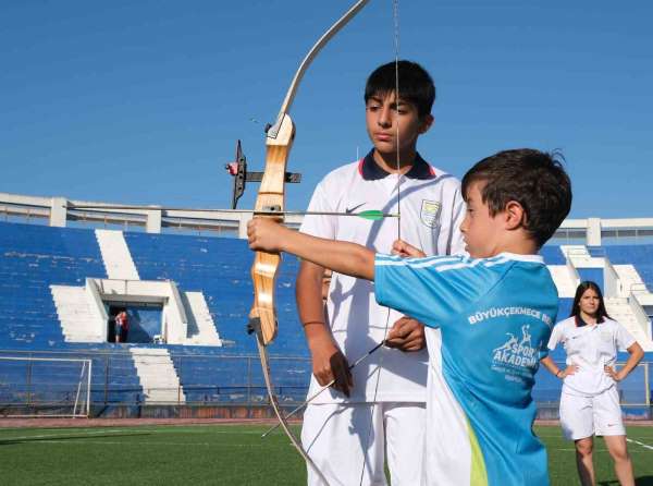 Büyükçekmece'de Yaz Spor Okulları başladı