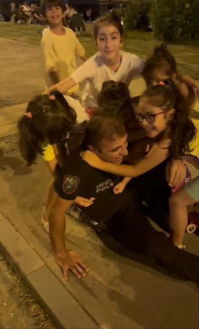 Samsun'da çocukların polis sevgisi