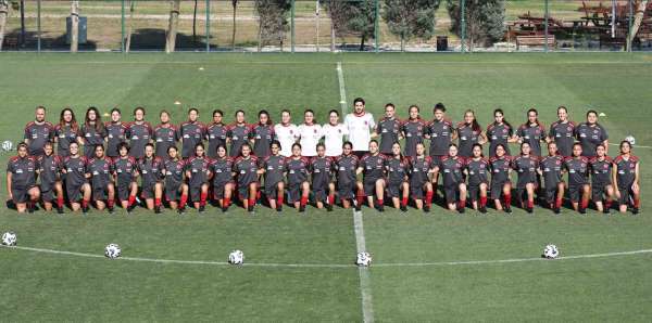 Körfezli Ravza U15 Kız Milli Takımı'nda