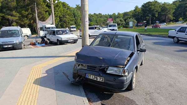 Manavgat'ta zincirleme kaza: 2 yaralı