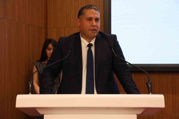 Manisa'da Tarım ve Orman Müdürlüğünde devir teslim töreni