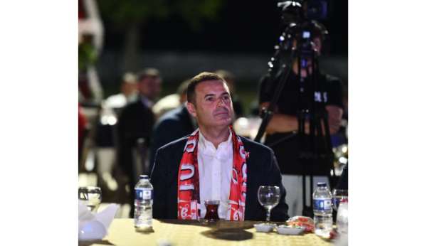 Balıkesirspor sevdası için tüm Balıkesir tek yürek