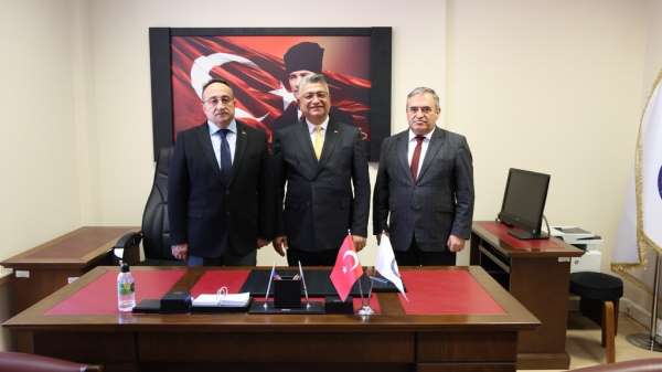Kütahya Dumlupınar Üniversitesi'nde idari kadrolarda görev değişimi