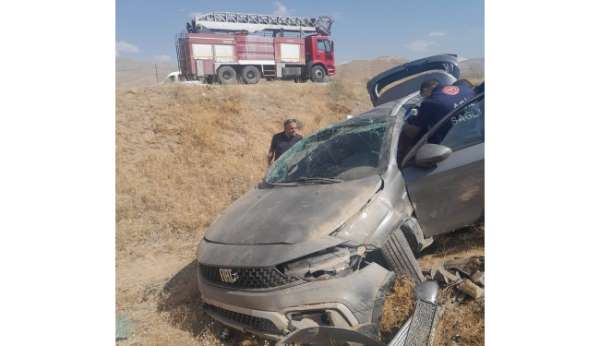 Van'da trafik kazası: 3 yaralı