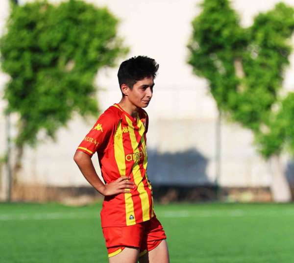 Kayseri Kadın FK, kaptan Bahar Özen ile yollarını ayırdı
