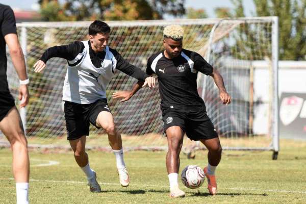 Manisa FK'da Kayserispor mesaisi sürüyor