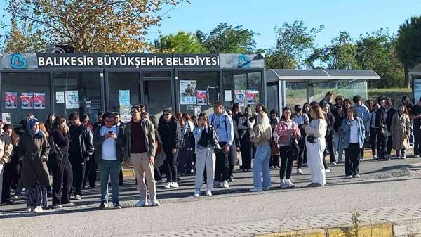 Onyedi Eylül Üniversitesi'nde plansızlık öğrencileri mağdur etti