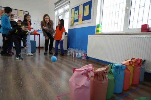 Samsun'da matematiği sevdiren okul: Öğrenciler matematik öğrenmek için bu okula koşarak gidiyor