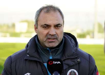 (Özel haber) Erkan Sözeri: 'İlk yarıdaki gibi 8'de 8 yaparsak işi erken bitiriri
