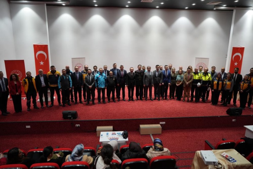 Samsun'da 'Fermuar Sistemi ile Yaşama Yol Ver' kampanyası