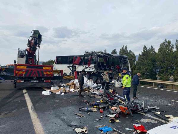 Osmaniye'deki feci kazada hayatını kaybedenlerin isimleri belli oldu