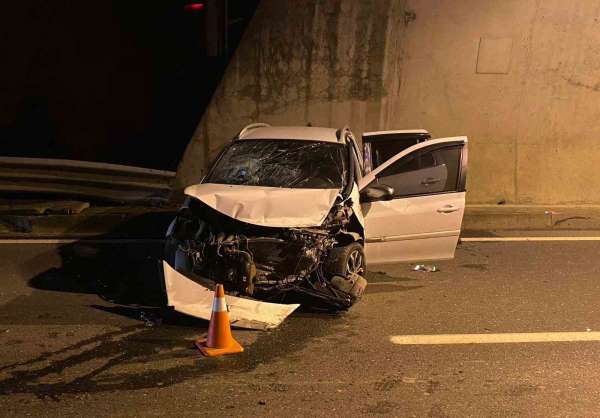 Tünelde meydana gelen kazada 4 kişi yaralandı