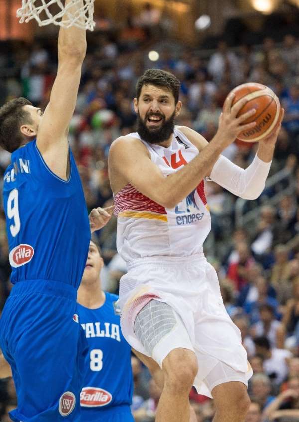 Nikola Mirotic resmen Barcelona'da 