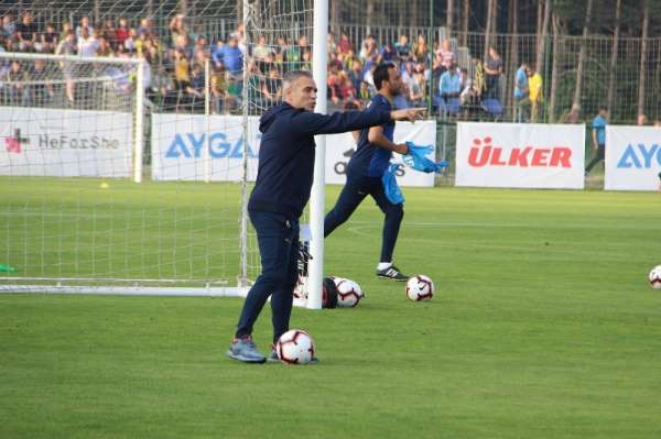 Ersun Yanal: 'Fenerbahçe'nin hedefi her oynadığı kulvarda birinci olmaktır' 