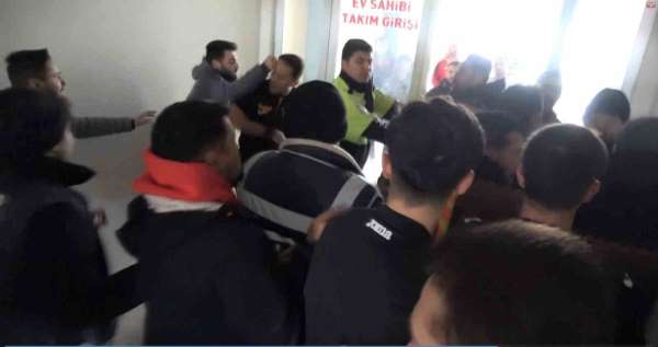Yozgat'ta amatör küme maçı sonrasında hakemlere saldırı