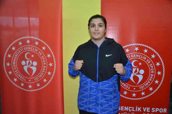 Busenaz Sürmeneli: 'Zor bir süreç, herkes şampiyonu yenmek için çalışacak'