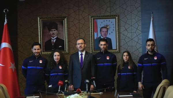 Bakan Kasapoğlu, olimpiyat sporcularıyla bir araya geldi - Ankara haber