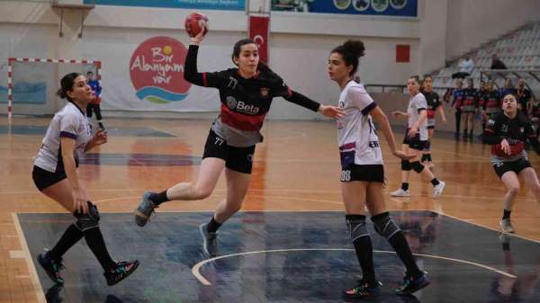 Hentbol Kadınlar 1 Lig Play - Off Müsabakaları başladı - Antalya haber