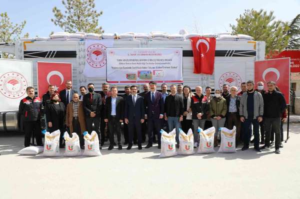 Mahmudiye'ye 33,5 ton nohut tohumu desteği - Eskişehir haber