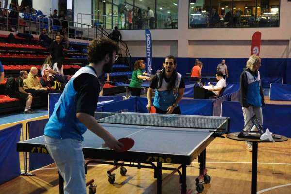 Masa tenisi tutkunları Maltepe'de buluştu - İstanbul haber