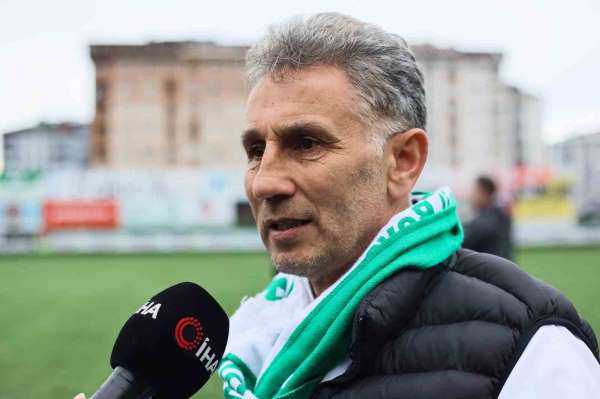 Çayelispor Teknik Direktörü Şevki Tonyalı: 'Hep birlikte el ele profesyonel lige çıkacağız'