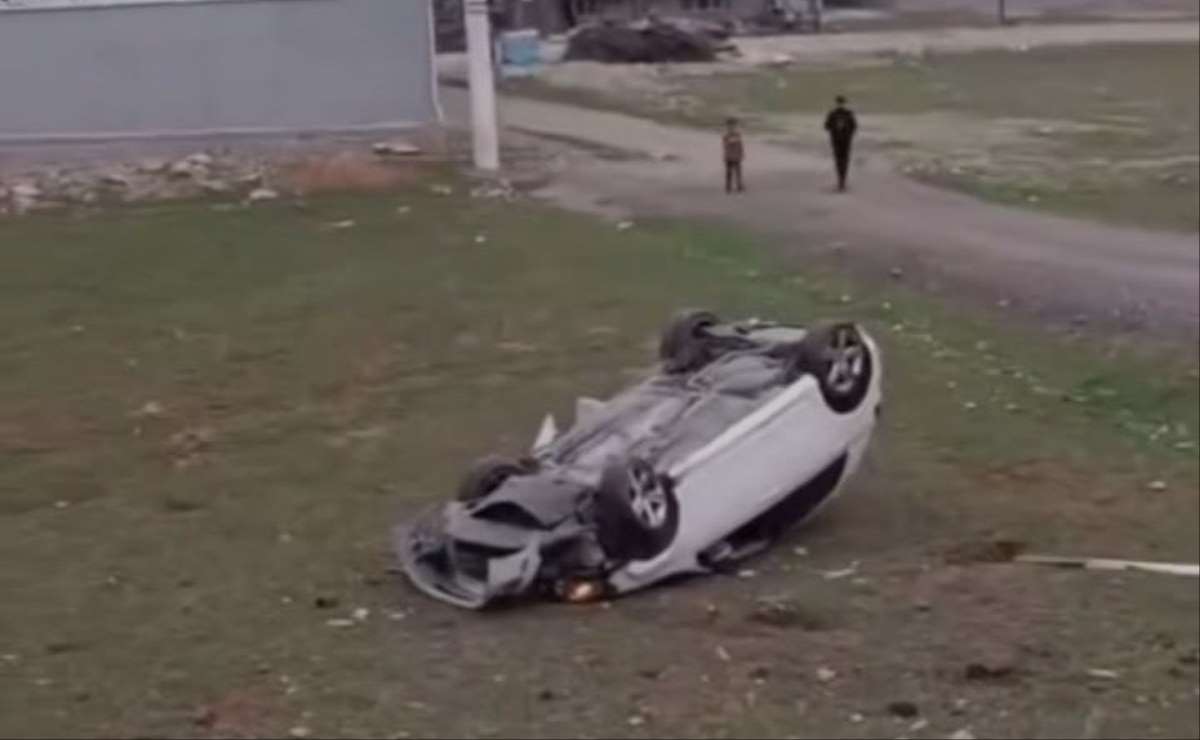 Batman'da iki otomobilin çarpıştığı kazada 2 kişi yaralandı