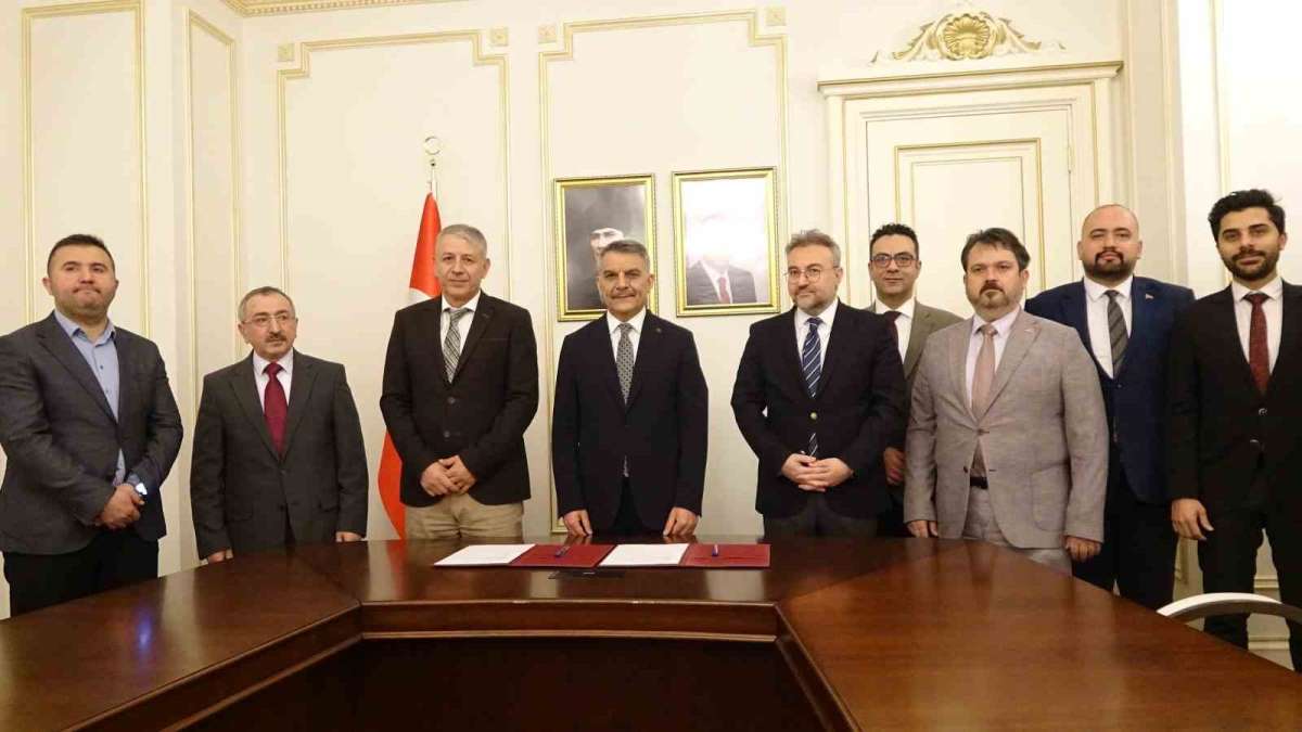 Devlet hastanesi ile üniversite hastanesi arasında iş birliği protokolü imzalandı