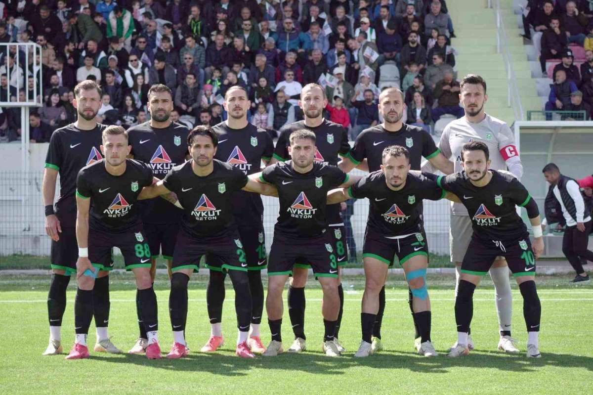 Manavgat Belediyespor'dan 4 gollü galibiyet