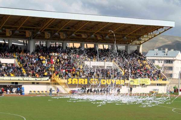 Ergene Velimeşe Spor'u 1-0 mağlup eden Bayburt Özel İdare Spor, Play-Off'ta