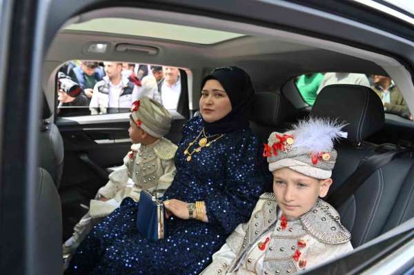 TOGG Balıkesir'de şehit çocuklarına sünnet arabası oldu