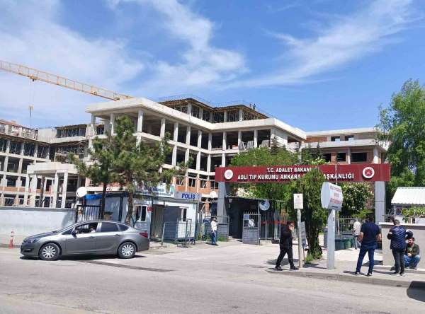 Ankara'daki trafik kazasında hayatını kaybeden aile İstanbul'da defnedilecek