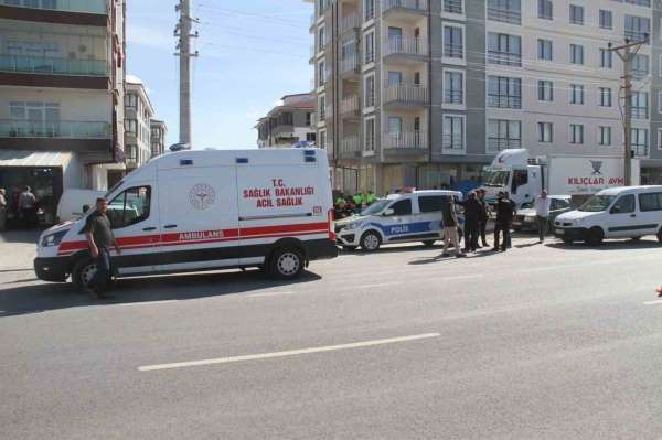 Kazada hayatını kaybeden bakkal, dualarla defnedildi