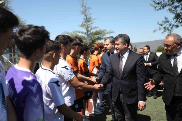 Köprülüler Anadolu Lisesi'nde bahar şenliği